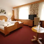 Hotel Neuner 3*