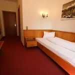 Hotel Neuner 3*