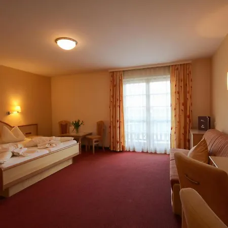 Hotell Neuner 3*