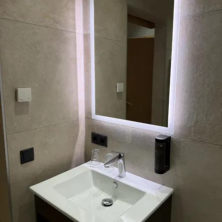 Neuner Hotell